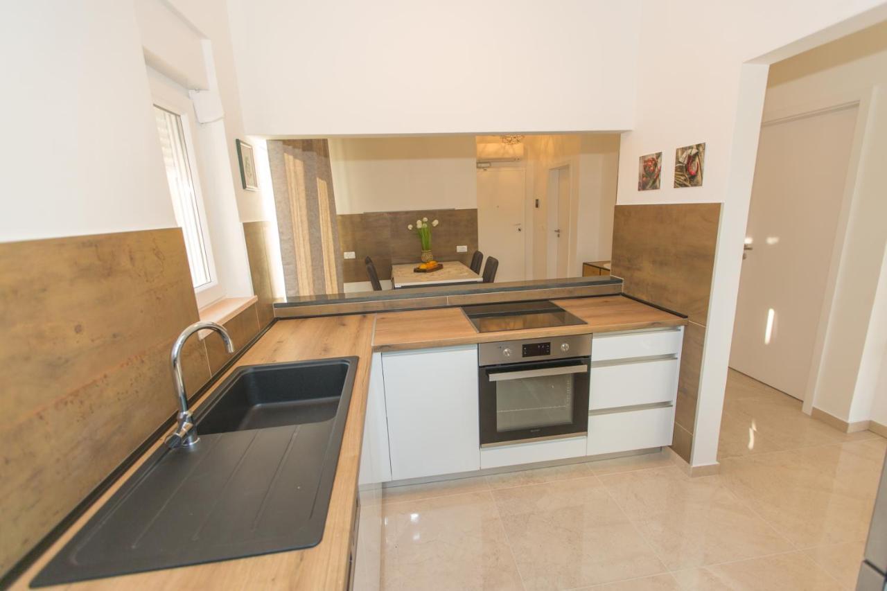 Casa Lidia - Modern & Spacious & Few Steps To Beach & Breathtaking View ザトン エクステリア 写真