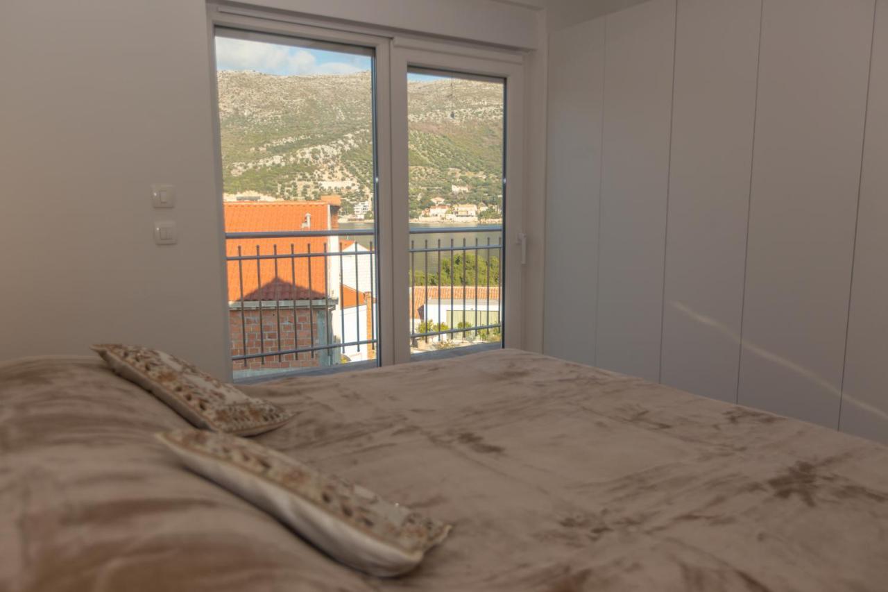Casa Lidia - Modern & Spacious & Few Steps To Beach & Breathtaking View ザトン エクステリア 写真