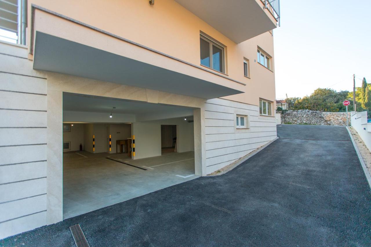 Casa Lidia - Modern & Spacious & Few Steps To Beach & Breathtaking View ザトン エクステリア 写真