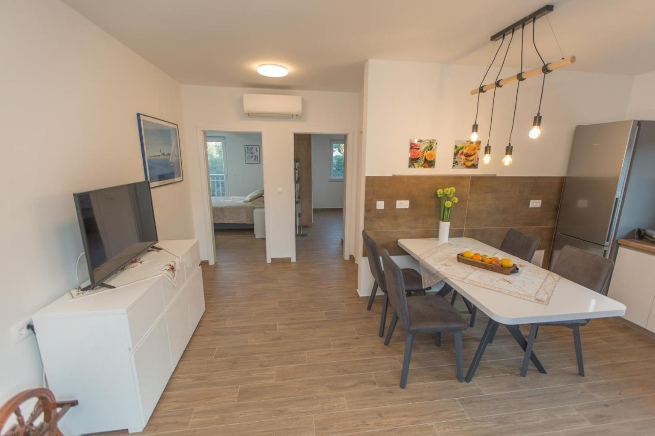 Casa Lidia - Modern & Spacious & Few Steps To Beach & Breathtaking View ザトン エクステリア 写真